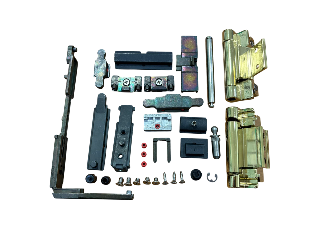 ALUTEC KIT CERNIERA ANTA RIBANTA SENZA BRACCIO E CREMONESE PER PROFILI CAMERA EUROPEA - FINITURA IN PVD COLORE ORO LUCIDO