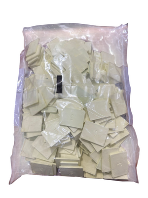 Tasselli per vetro 40x30 (Confezione da 1 kg.)