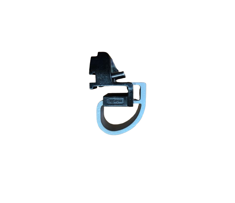 FAPIM Cricchetto SUPERCLAK per profili R40 e R50, colore ARGENTO corpo in alluminio anodizzato o verniciato. Basetta in zama zincata nera con regolazione trasversale, molla e grani di fissaggio in acciaio inox.
