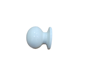 SAGUATTI Pomolo in alluminio verniciato colore BIANCO ral 1013 Ø 70 mm. Dotato di sistema di fissaggio brevettato con base in nylon a ghiera dentata e vite.
